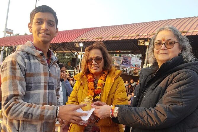 Discover Rishikesh: Day Tour Guided With Ganga Aarti Ceremony - Price and value: why $30 can work here