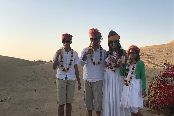 Dunes Royale - Luxury Desert Dining (Private Tour) - The desert drive schedule: why your departure time shifts by season