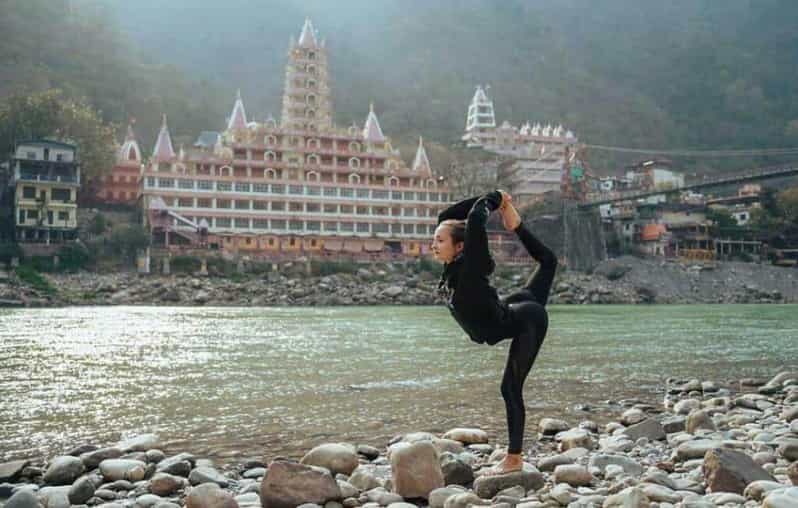 Early Morning 2 Hours Yoga Session In Rishikesh at Ghat - Why the 5AM Ghat Setting Changes Your Yoga