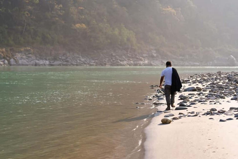 Early Morning 2 Hours Yoga Session In Rishikesh at Ghat - Meeting Point, Walking Assistance, and What the 3-Hour Window Really Means