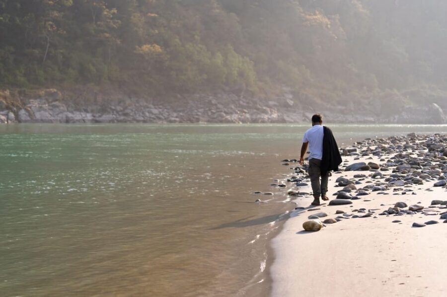 Early Morning 2 Hours Yoga Session In Rishikesh at Ghat - Instructors and the English Advantage (Nupur and Suraj as Examples)