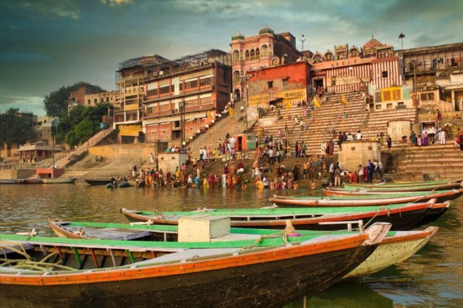 "Embark on a spiritual odyssey of Varanasi" - AC comfort, guide quality, and the small friction points