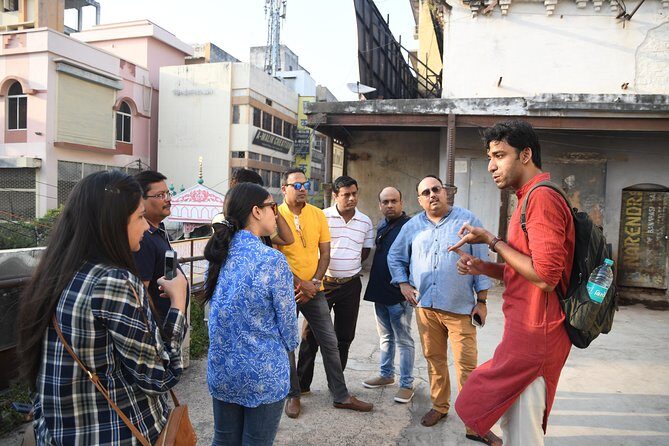 Essential Varanasi (North and Manikarnika) Walking Tour - Walking Kashi With a Storyteller