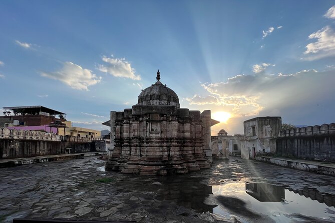 Evening Walking tour with Fire Ceremony - The Pushkar Route - Pushkar at 5:00 pm: why the evening changes everything