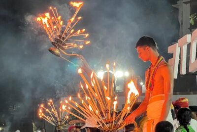 Evening Walking tour with Fire Ceremony - The Pushkar Route - Stop-by-stop: Brahma Ghat and the setup for Maha Arti