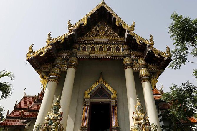 Exclusive Guided Tour of Bodh Gaya - Why this Bodh Gaya private tour feels calmer and easier