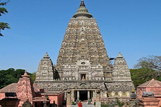 Exclusive Guided Tour of Bodh Gaya - Day 1: Mahabodhi Temple, the Bodhi Tree, and the Thai–Bhutan monastery loop
