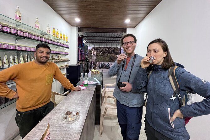 Experience Private Food And Culture Walk-The Pushkar Route - Stop 4: Brahma Temple and Built-In Digest Time