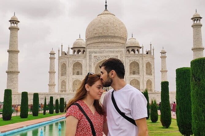 Explore Delhi Half-Day Tour with Agra Drop - Private A/C Car, Pickup, and Water: Small Comforts That Matter