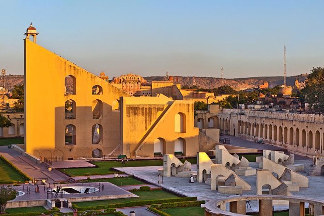 Explore Jaipur on a Motorbike - A Unique Experience - Why Jaipur by motorbike is such a good way to see the city