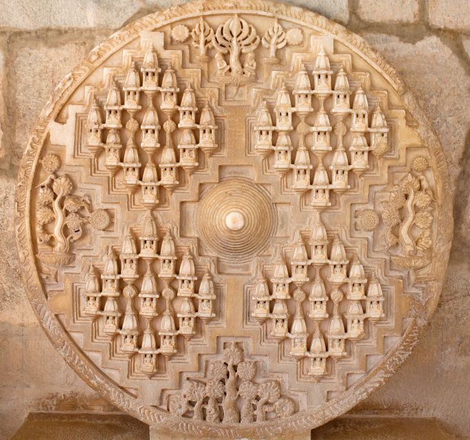 Explore Ranakpur Jain Temple from Udaipur with Jodhpur Drop - The drive itself: scenic hills, but plan for real-world variation