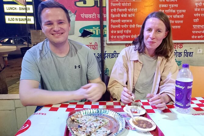 Feast on the Streets: Best Jaipur Food Tour - Stop 2: Govind Devji Temple and the rhythm of religious and daily life