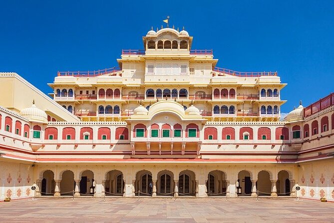 Five days Golden Triangle India Tour From Delhi - Day 1 in Delhi: Qutub Minar, Jama Masjid, Lotus Temple, and More