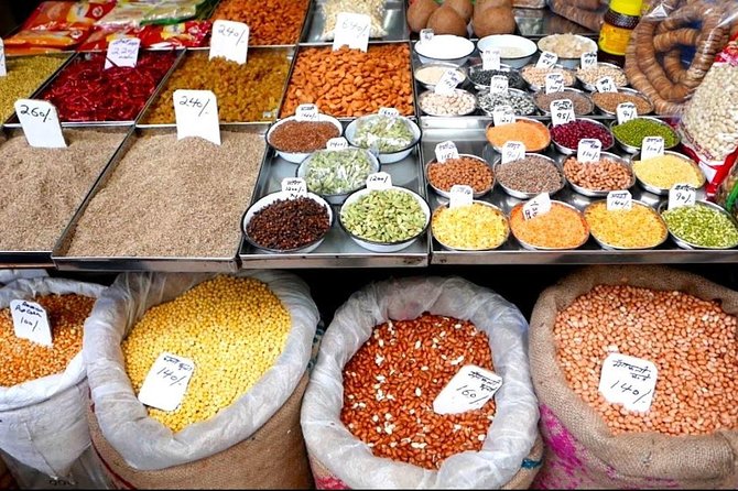 Food Tour of OLD Delhi: Experience Indian Mouth-watering Cuisine - Dariba Kalan: narrow-lane street food and why the first stop matters