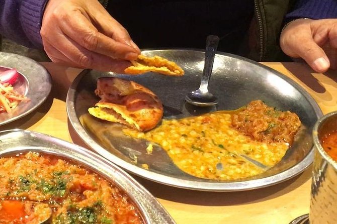 Food Tour of OLD Delhi: Experience Indian Mouth-watering Cuisine - Gali Paranthe Wali: stuffed paratha, chatni, and how to approach the tasting