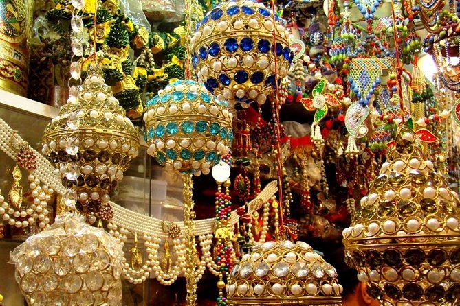 Food Tour of OLD Delhi: Experience Indian Mouth-watering Cuisine - What the walking and short-rides feel like in a 3–5 hour plan