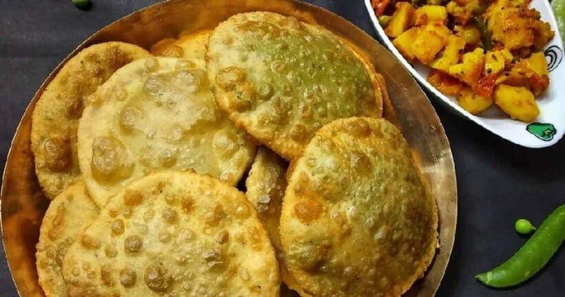 Food Walking Tour of Varanasi - Baba Thandai: the first sip before the savory stops