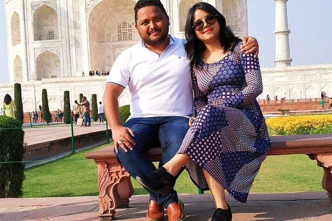 From Agra: 1 day Taj Mahal Sunrise Tour With Fatehpur Sikri - Getting picked up in Agra without the headache