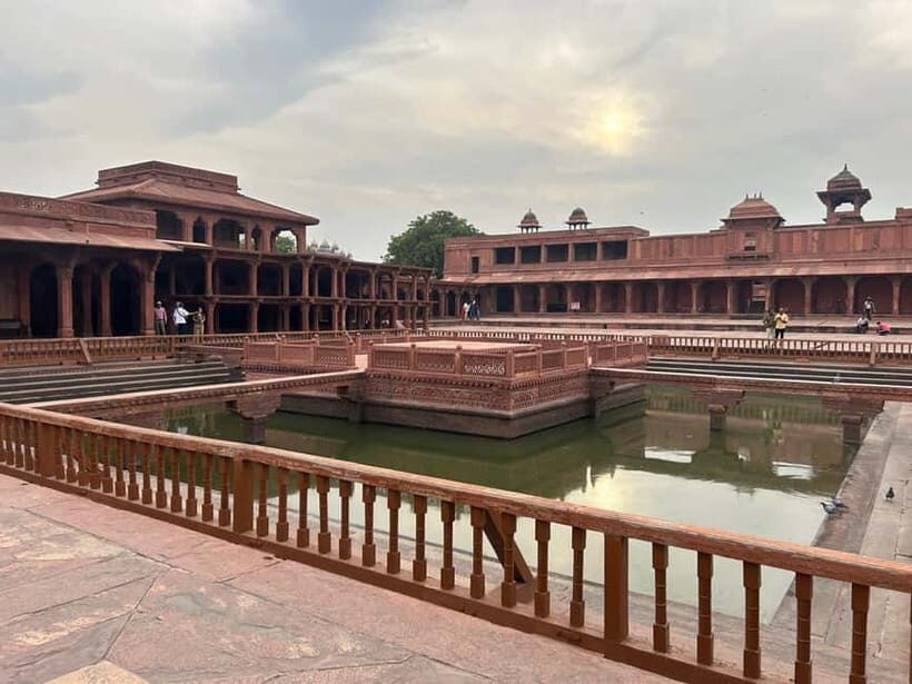 From Agra: Fatehpur Sikri Private Tour - Buland Darwaza and Jama Masjid: the entrance that sets the tone