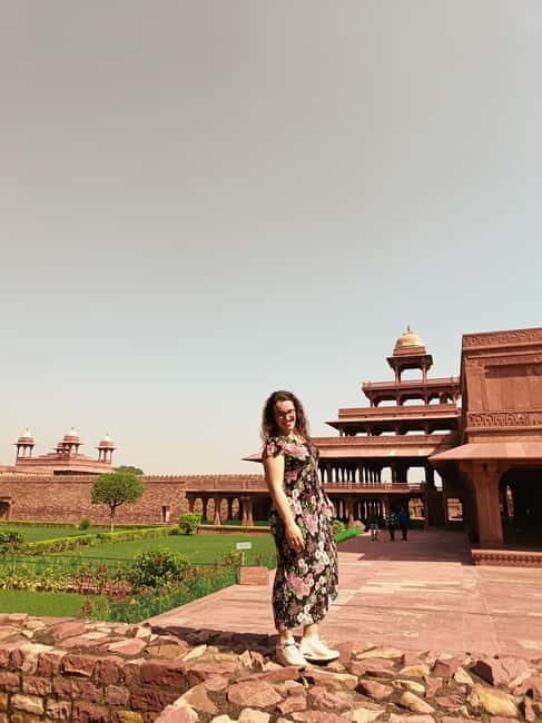 From Agra: Fatehpur Sikri Private Tour - Diwan-i-Khas and Panch Mahal: where politics meets architecture