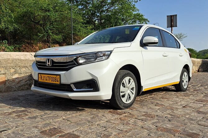 From Agra: Private one way Transfers Cab To Delhi drop - Agra-to-Delhi Without the Taxi Stress