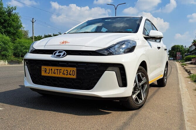 From Agra: Private one way Transfers Cab To Delhi drop - Drop Anywhere: Delhi, Gurgaon, or Noida