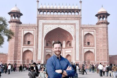 From Agra - Skip the Line: Taj Mahal & Agra Fort Tour by Car - Entering the Taj Mahal: how to handle shoe-off rules and timing