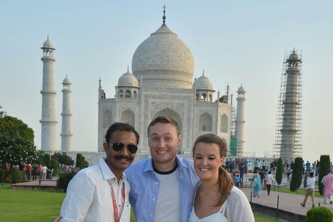 From Delhi- 2 Day Private Agra and Jaipur Tour - Day 2: from Panna Meena ka Kund to Jal Mahal roadside views