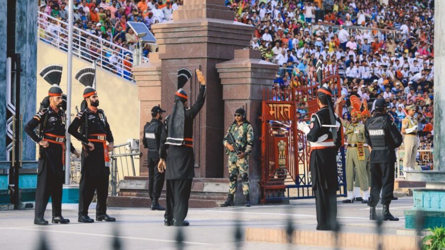 From Delhi: 2-Days Amritsar Tour by Train - Hotel choice: 4-star or 5-star comfort, but plan for availability