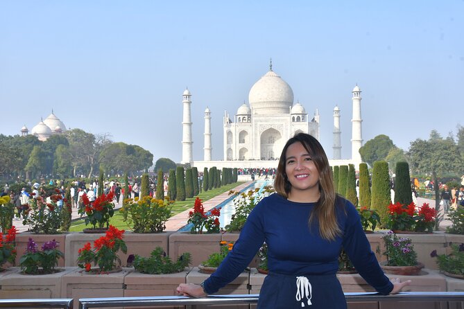 From Delhi: 2 Days Taj Mahal & Agra City Tour With Fatehpur Sikri - The Driver and Guide Setup: Why It Feels Smooth