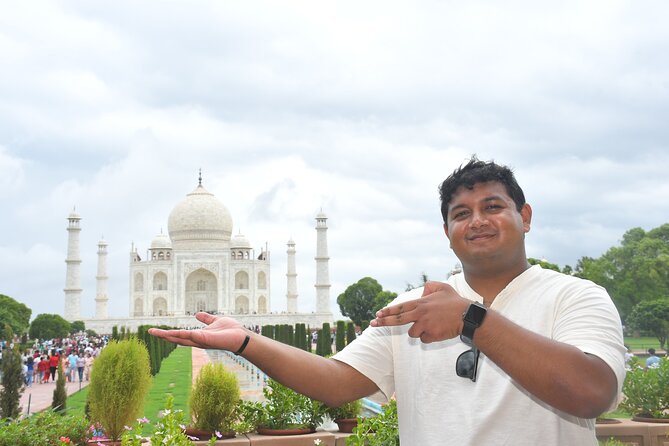 From Delhi: 2 Days Taj Mahal & Agra City Tour With Fatehpur Sikri - Agra Fort: Where You Understand the City