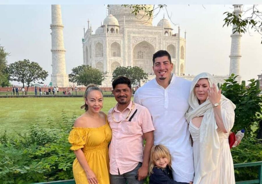 From Delhi: 2 Days Taj Mahal & Agra Tour With Fatehpur Sikri - The Taj Mahal sunrise plan: early morning, big payoff