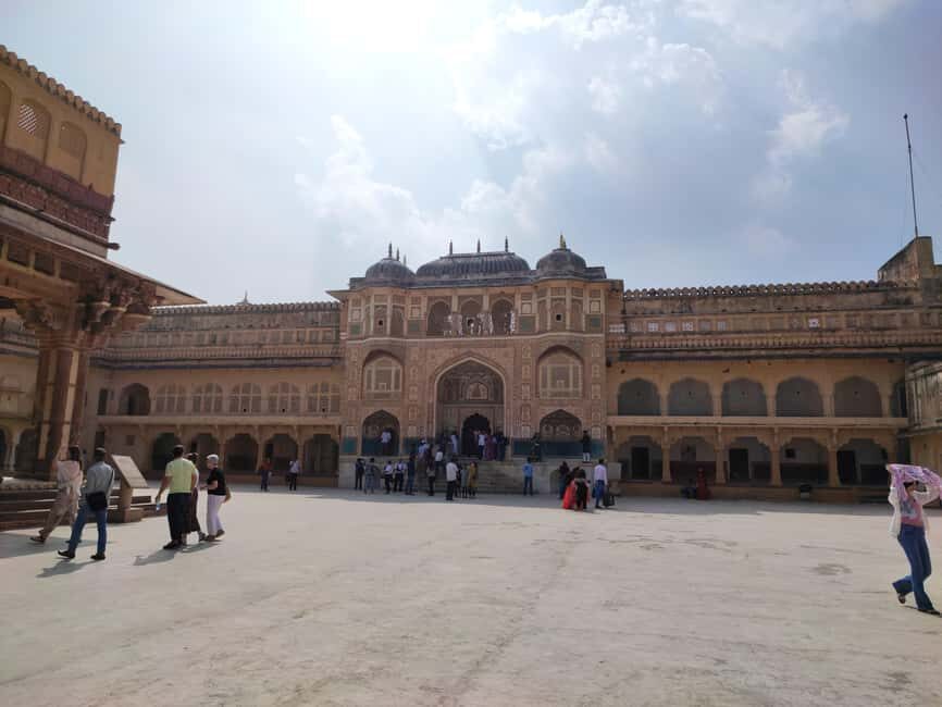 From Delhi: 3-Day Golden Triangle Tour with Agra and Jaipur - Guide quality can make-or-break the day
