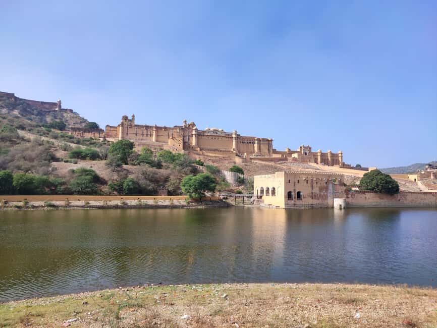 From Delhi: 3-Day Golden Triangle Tour with Agra and Jaipur - New Delhi highlights: India Gate area, Rashtrapati Bhavan views, and Qutub Minar