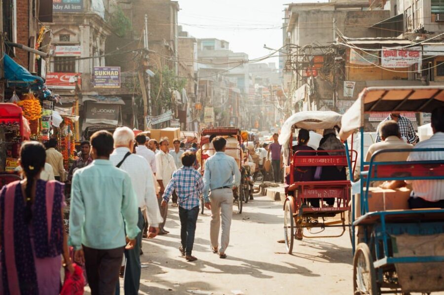 From Delhi: 3-Day Golden Triangle Tour with Agra and Jaipur - Jaipur forts and palaces: Amber Fort plus the iconic photo stops
