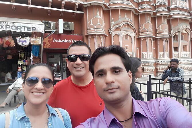 From Delhi: 4 Day Golden Triangle and Tiger Safari Private Tour - Day 1 in Delhi: Red Fort to Akshardham, With Temple Stops