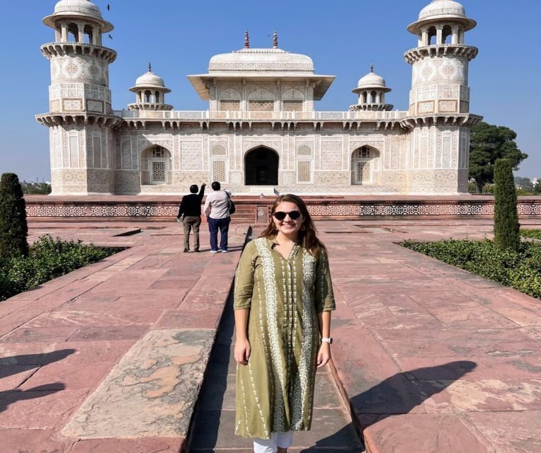 From Delhi: 4-Days Golden Triangle Tour & Ranthambore Safari - Day 2 Agra and Ranthambore: sunrise Taj Mahal, Agra Fort, then Fatehpur Sikri
