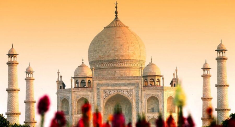 From Delhi: 6-Day Golden Triangle Tour with Ranthambore - Delhi: Old City first, then the New Delhi monuments