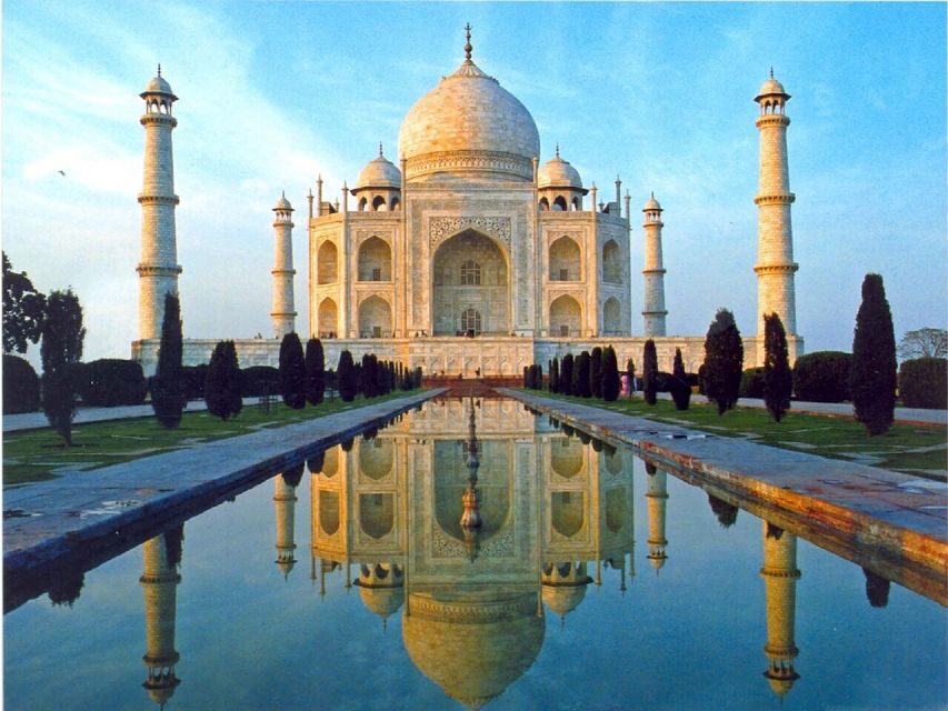 From Delhi: 6 Day GoldenTriangle Tour with Varanasi ByFlight - Fatehpur Sikri stop: the ghost city pause if you have time