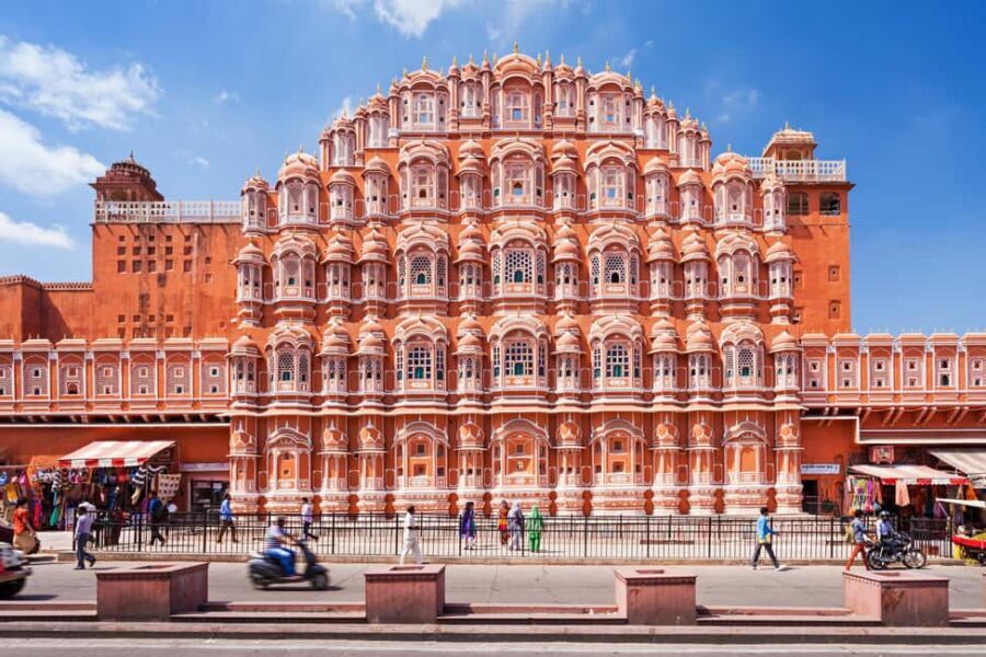 From Delhi: 8-Day Golden Triangle Jodhpur Udaipur Tour - From pink to blue: Jodhpur’s Mehrangarh and evening markets near the Clock Tower
