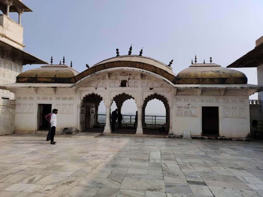 From Delhi: Agra Private Tour with Fast Entry to Taj mahal - Agra Fort: the Mughal power story you’ll appreciate after the Taj