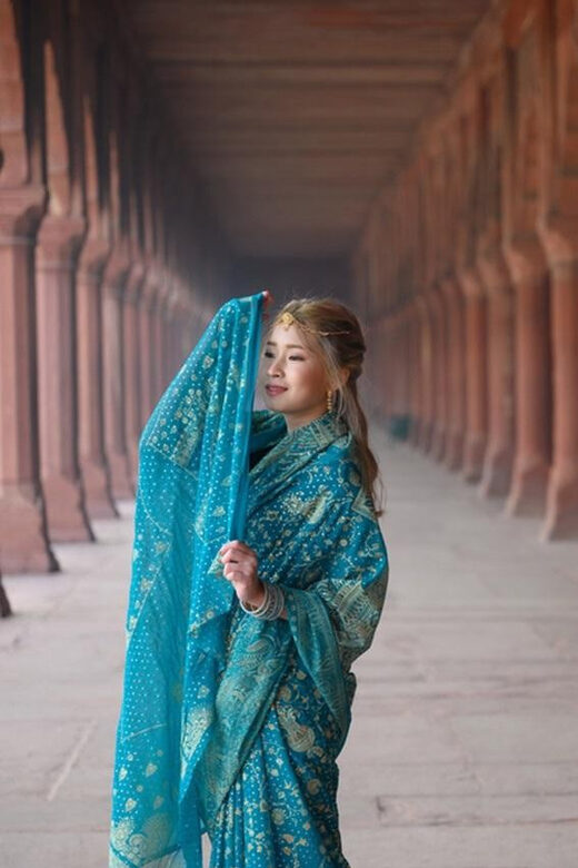 From Delhi/Agra: Taj Mahal Tour with Rental Saree Experience - Key moments that make this Taj visit different