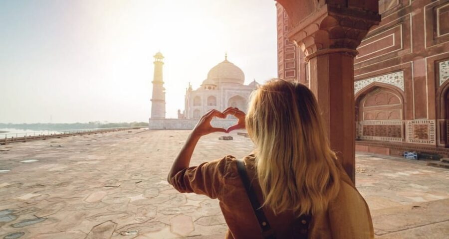 From Delhi/Agra: Taj Mahal Tour with Rental Saree Experience - Skip-the-line Taj Mahal entry plus shoe covers and a water bottle