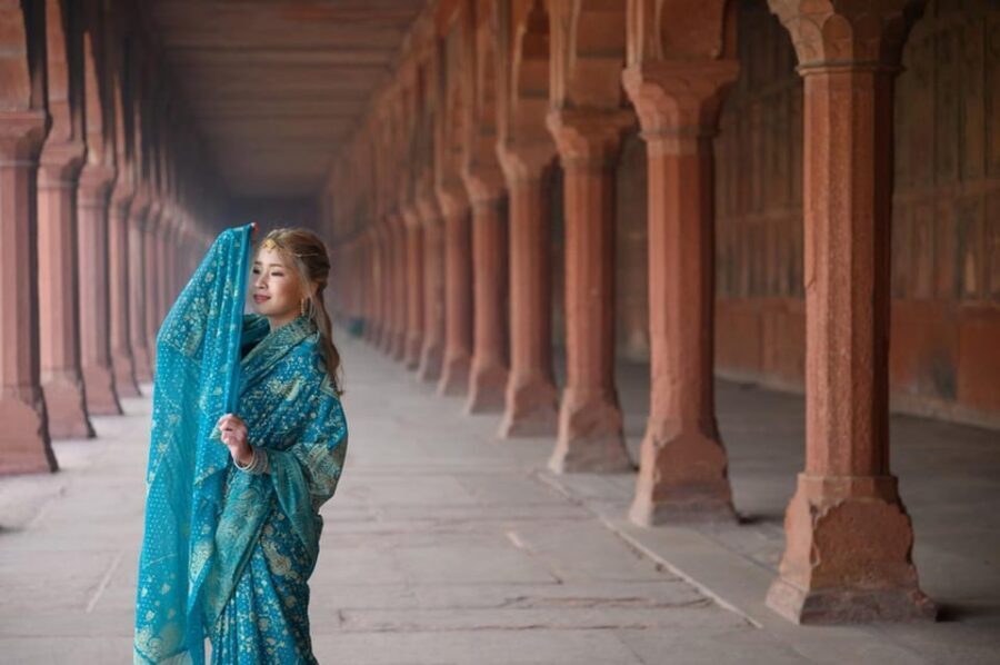From Delhi/Agra: Taj Mahal Tour with Rental Saree Experience - Price and value: what about $7 really covers