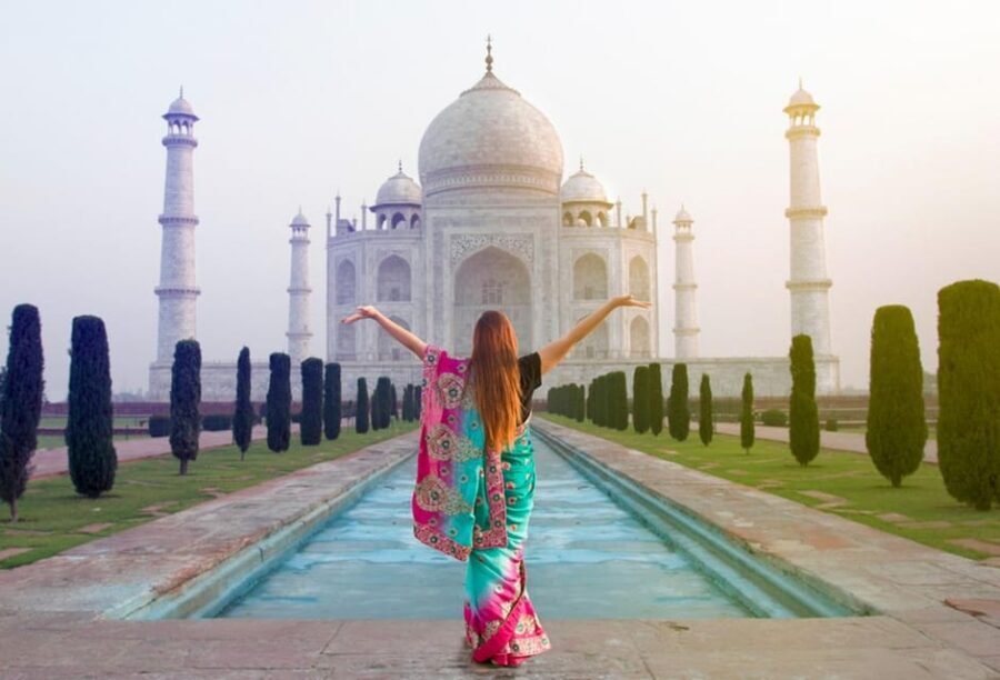 From Delhi/Agra: Taj Mahal Tour with Rental Saree Experience - Should you book this Taj Mahal with rental saree experience?