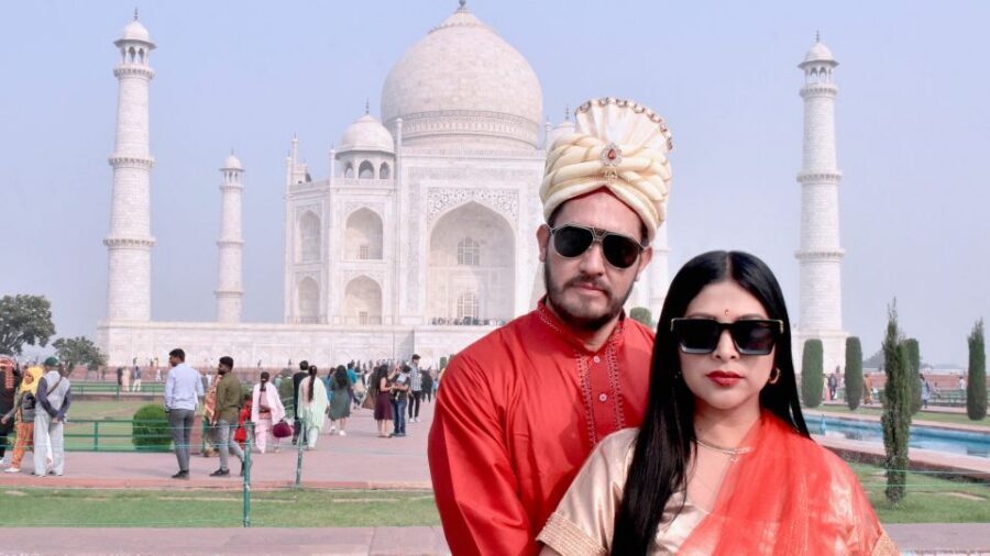 From Delhi: All Inclusive- Taj Mahal Tour by Express Train - Entering the Taj Mahal at a guided pace