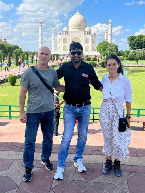 From Delhi: One Day Trip To Taj Mahal, Agra Fort & Baby Taj - A stress-free Delhi to Agra day in a private AC car