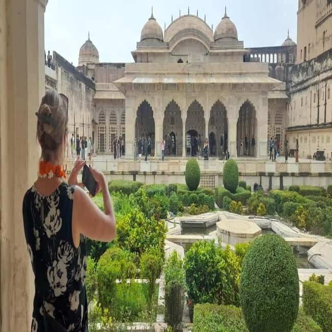 From Delhi: Private 2-Day Golden Triangle Agra & Jaipur Tour - Friday Route Twist: When the Order Changes