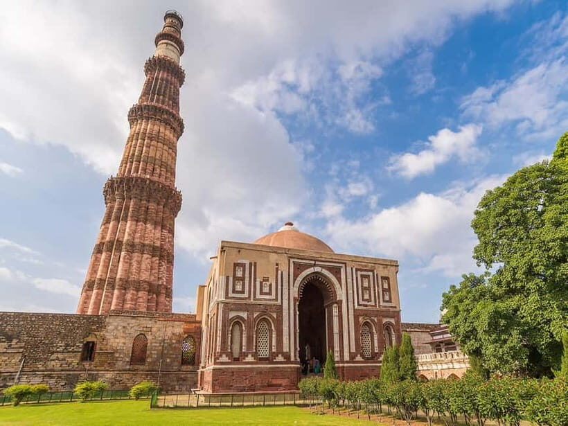 From Delhi: Private 5-Day Golden Triangle Tour Love Triangle - Price and Budget Reality: What $8 Doesn’t Cover