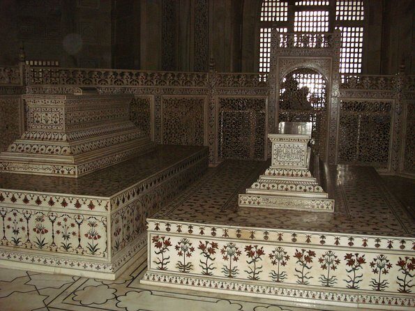 From Delhi: Private Taj Mahal & Agra Day Trip by India's Fastest A/c Train - Agra Fort: The Second Stop That Actually Adds Perspective